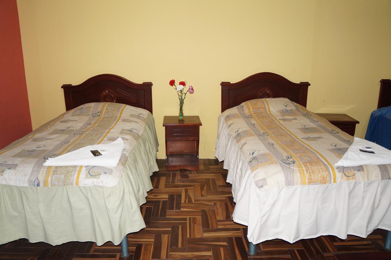 Hostal Pucara Лоха Екстер'єр фото